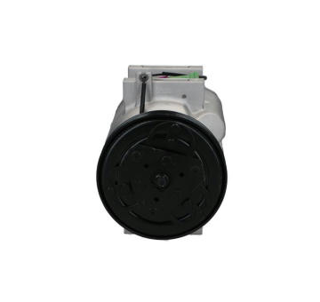 Kompresor klimatizace Volkswagen 8D0260805,